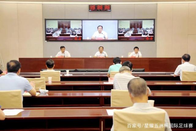 乔·约翰逊：凯尔特人因财务压力必将交易布朗 塔图姆的劝说无效
